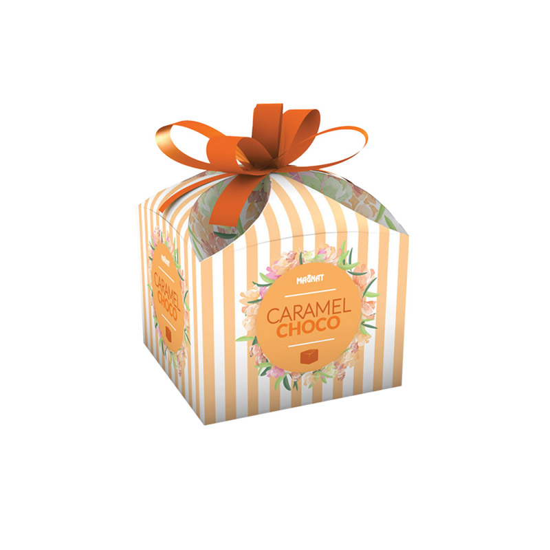 Caramel pralines in a small box by Magnat